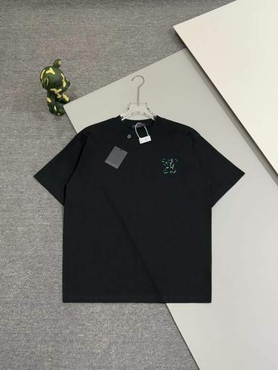 Picture of Louis Vuitton T Shirts Short _SKULVS-XLm6tx887250